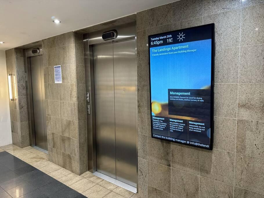 Immaculate 3 Bd 2 Bth Apartment -Free Carpark & Pool Auckland Luaran gambar
