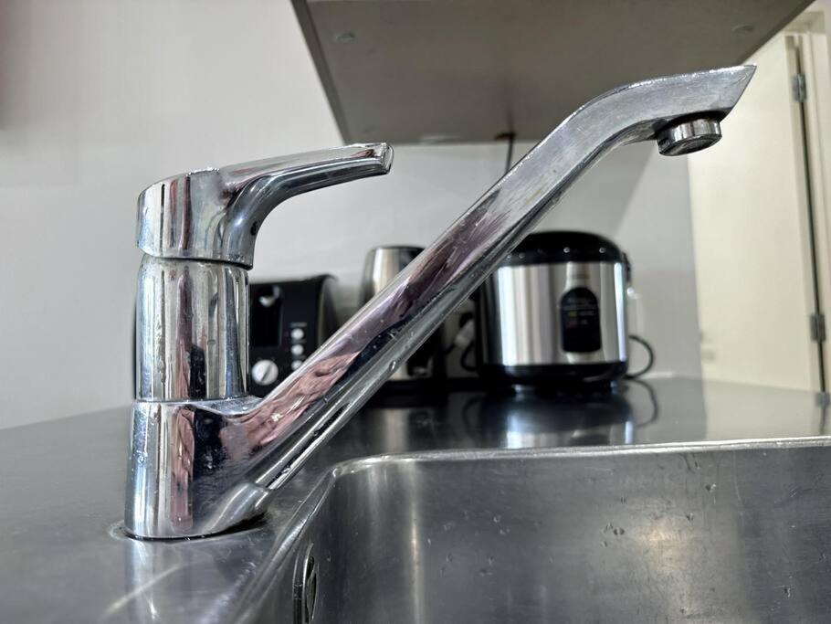 Immaculate 3 Bd 2 Bth Apartment -Free Carpark & Pool Auckland Luaran gambar