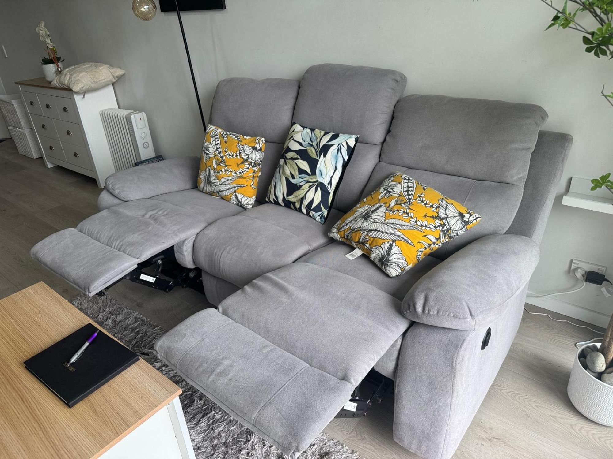 Immaculate 3 Bd 2 Bth Apartment -Free Carpark & Pool Auckland Luaran gambar